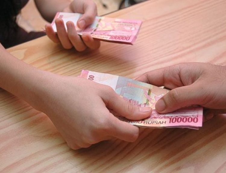 membayar kafarat puasa dengan uang