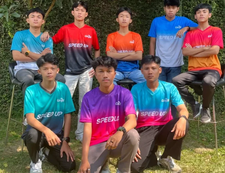 Jersey turnamen desain eksklusif