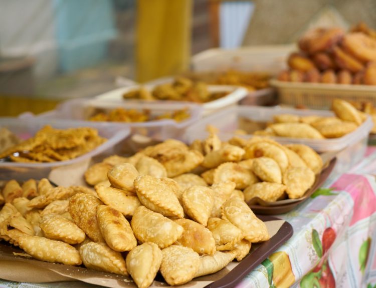 penyebab makanan terlalu banyak minyak